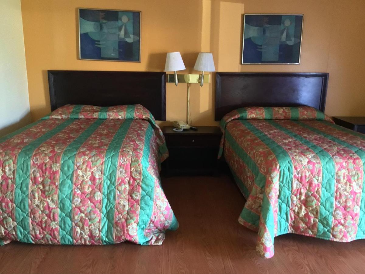 Skyland Inn - Bristol Hilander Park Ngoại thất bức ảnh