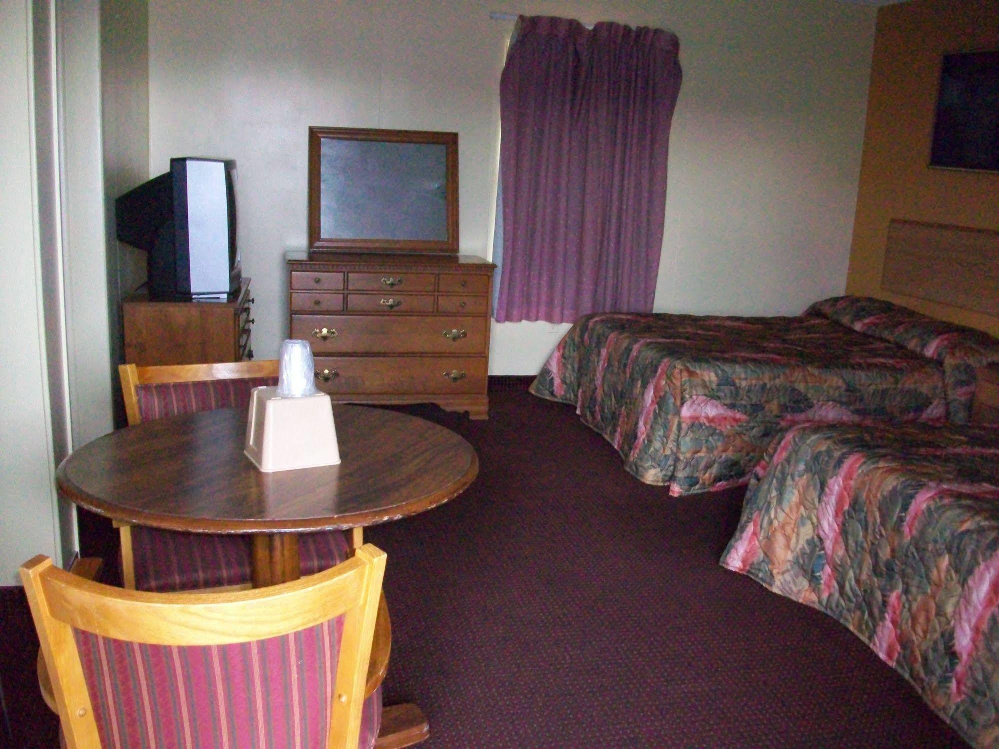 Skyland Inn - Bristol Hilander Park Ngoại thất bức ảnh